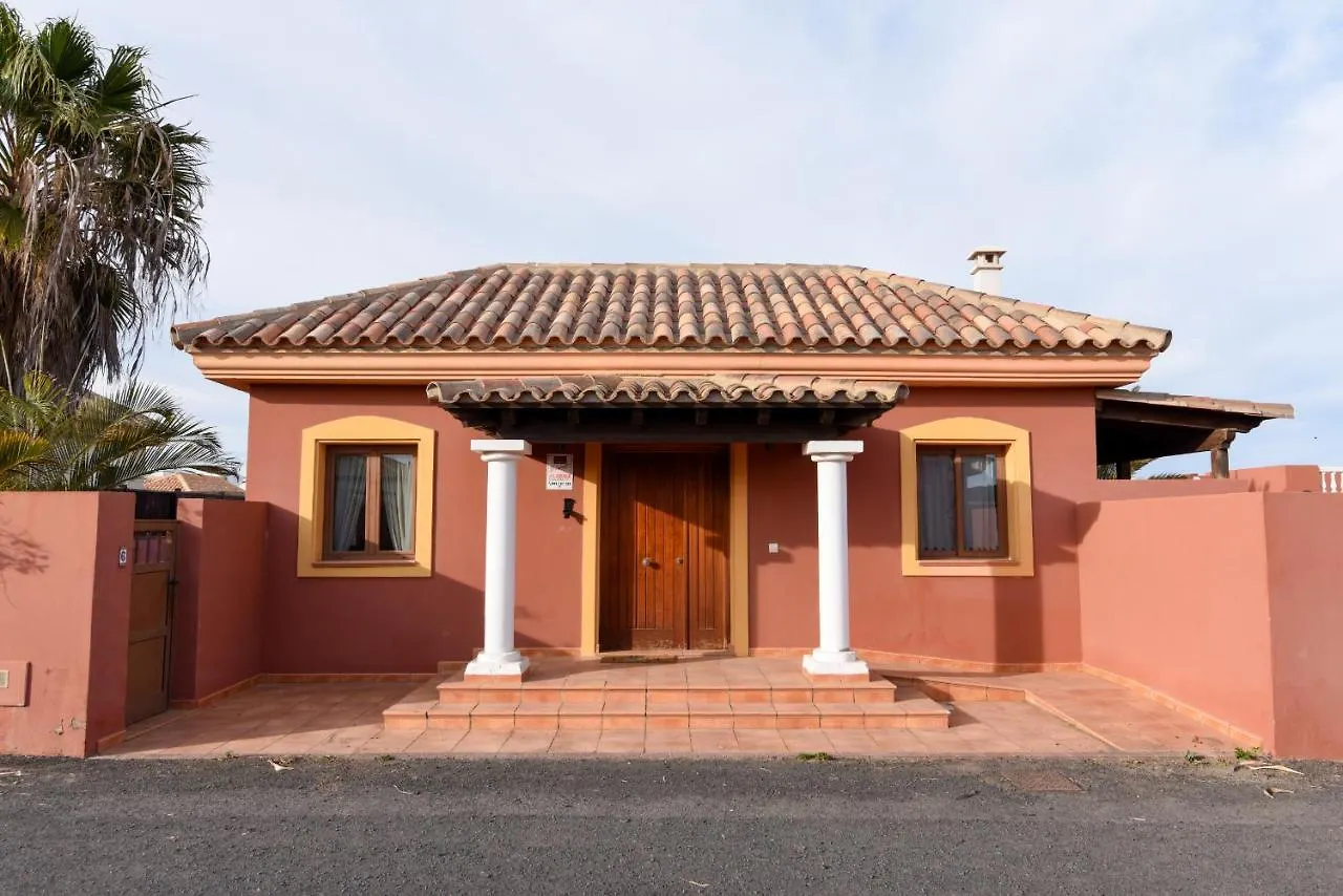 Villa Paraiso By Escape Home Corralejo Espanha